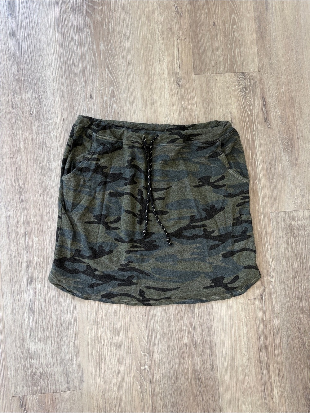 Sundry Olive Green Camo Drawstring Mini Skirt